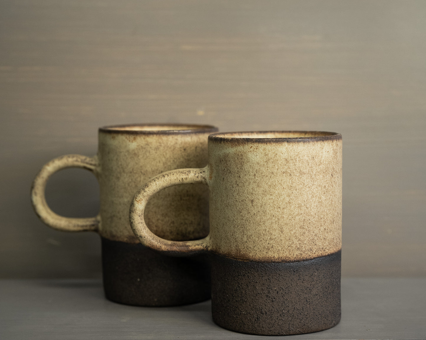 - Cream n Walnut - Cylinder Mug